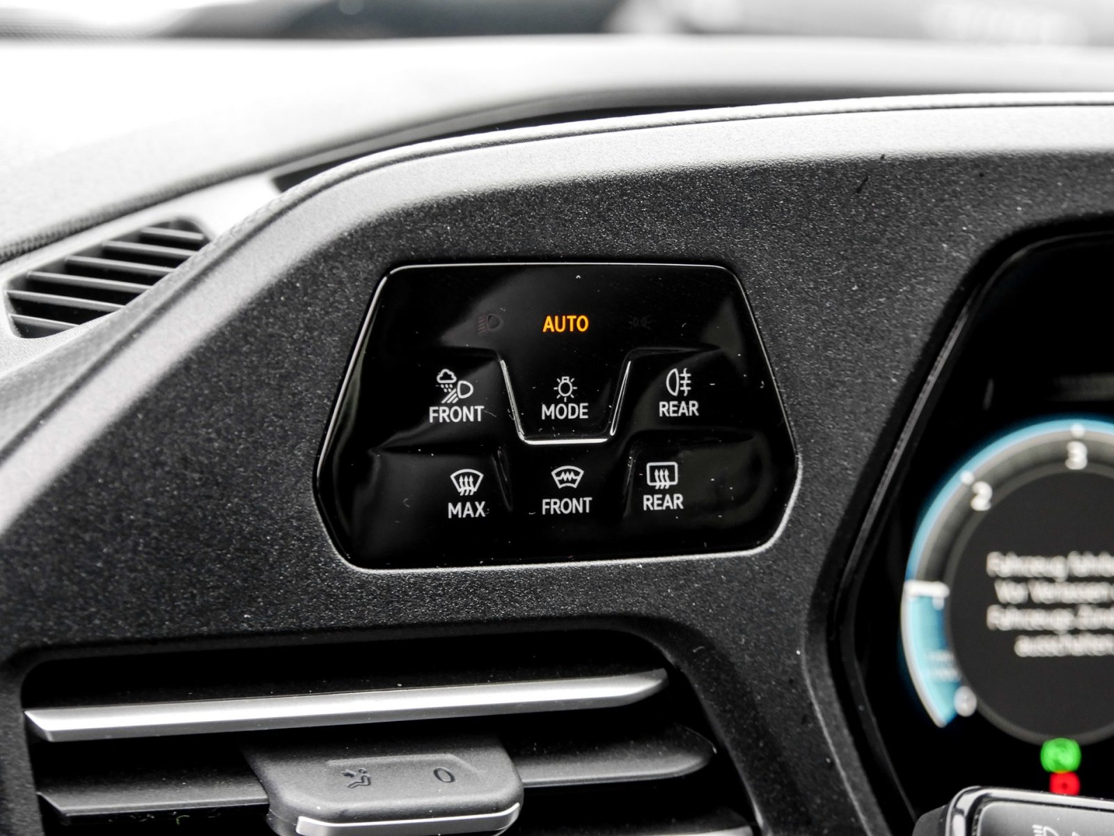 Volkswagen Caddy Maxi 2.0 EDITION 7SITZE AHK CAM ACC LM17