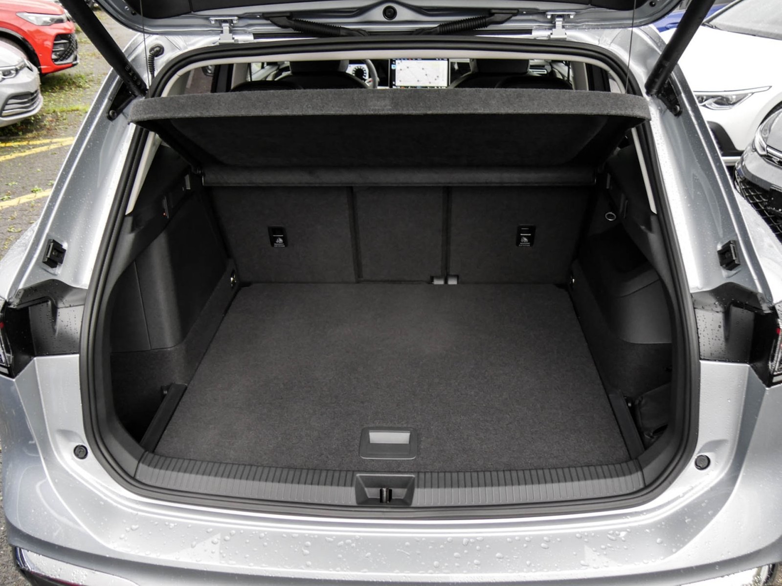 Volkswagen Tiguan 1.5 HYBRID ELEGANCE NEUES MODELL AHK LM18