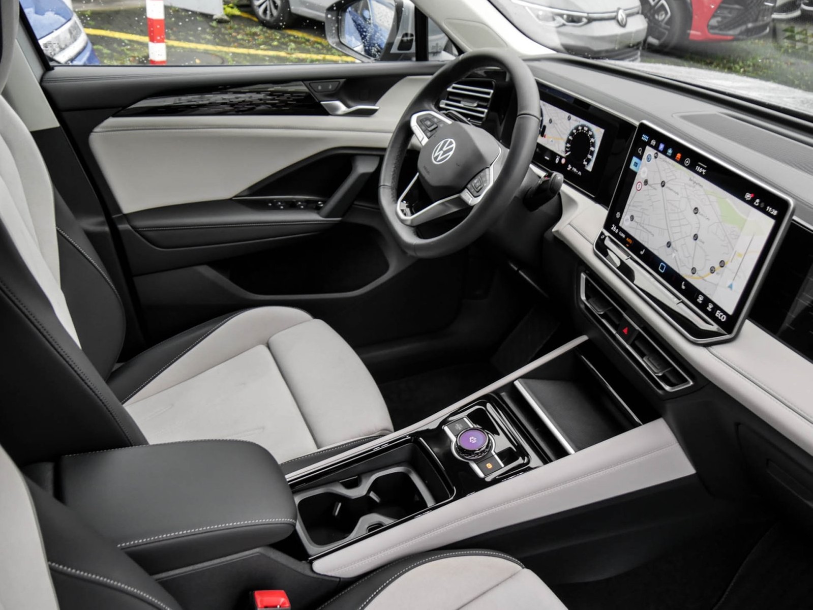 Volkswagen Tiguan 1.5 HYBRID ELEGANCE NEUES MODELL AHK LM18