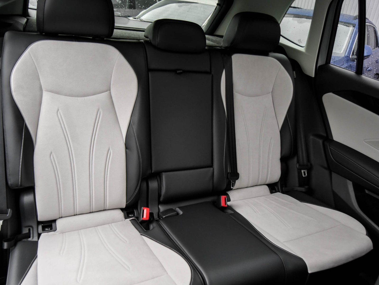 Volkswagen Tiguan 1.5 HYBRID ELEGANCE NEUES MODELL AHK LM18