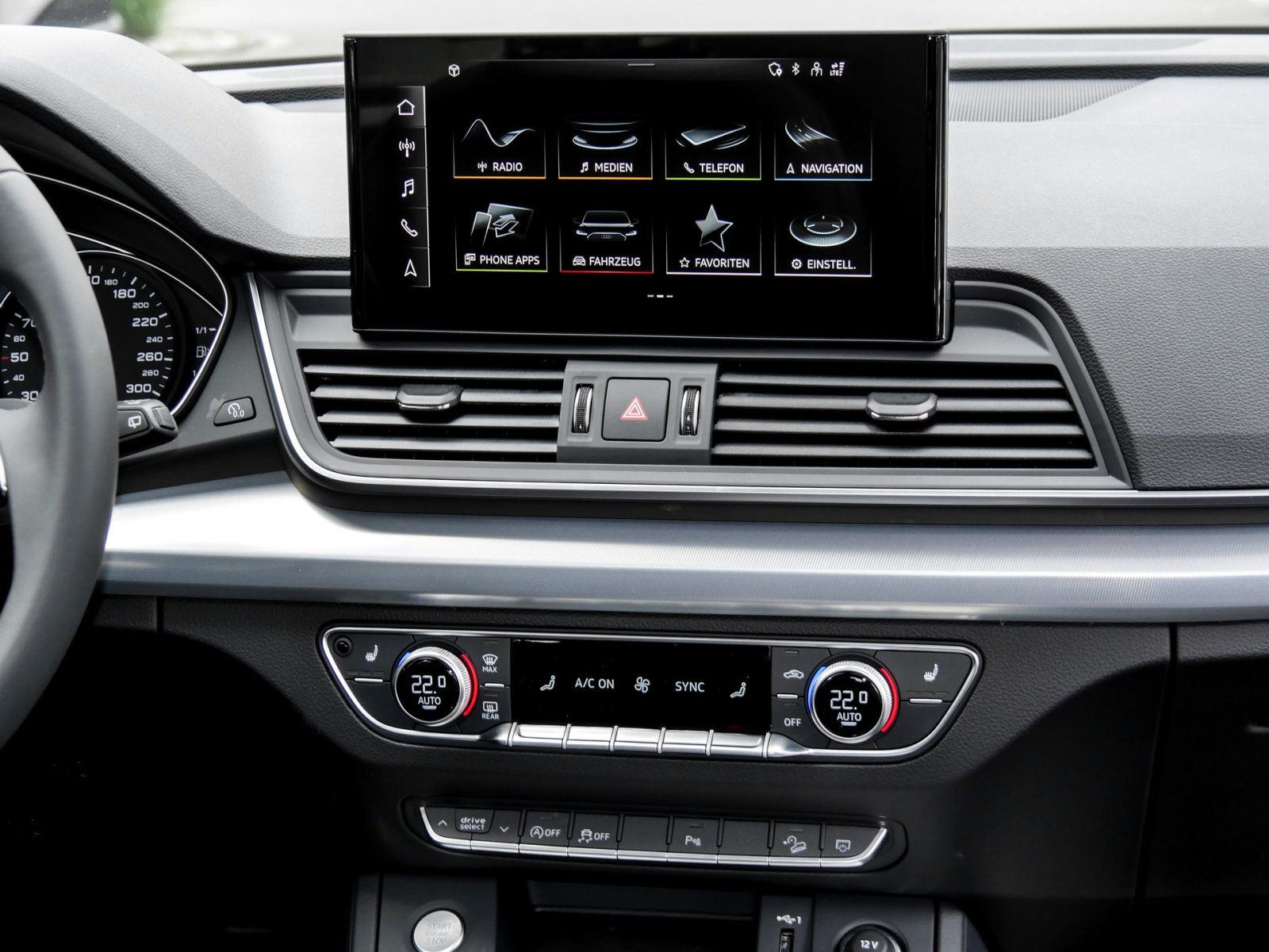 Audi Q5 Sportback 40 quattro S LINE NAVI KAMERA LM18