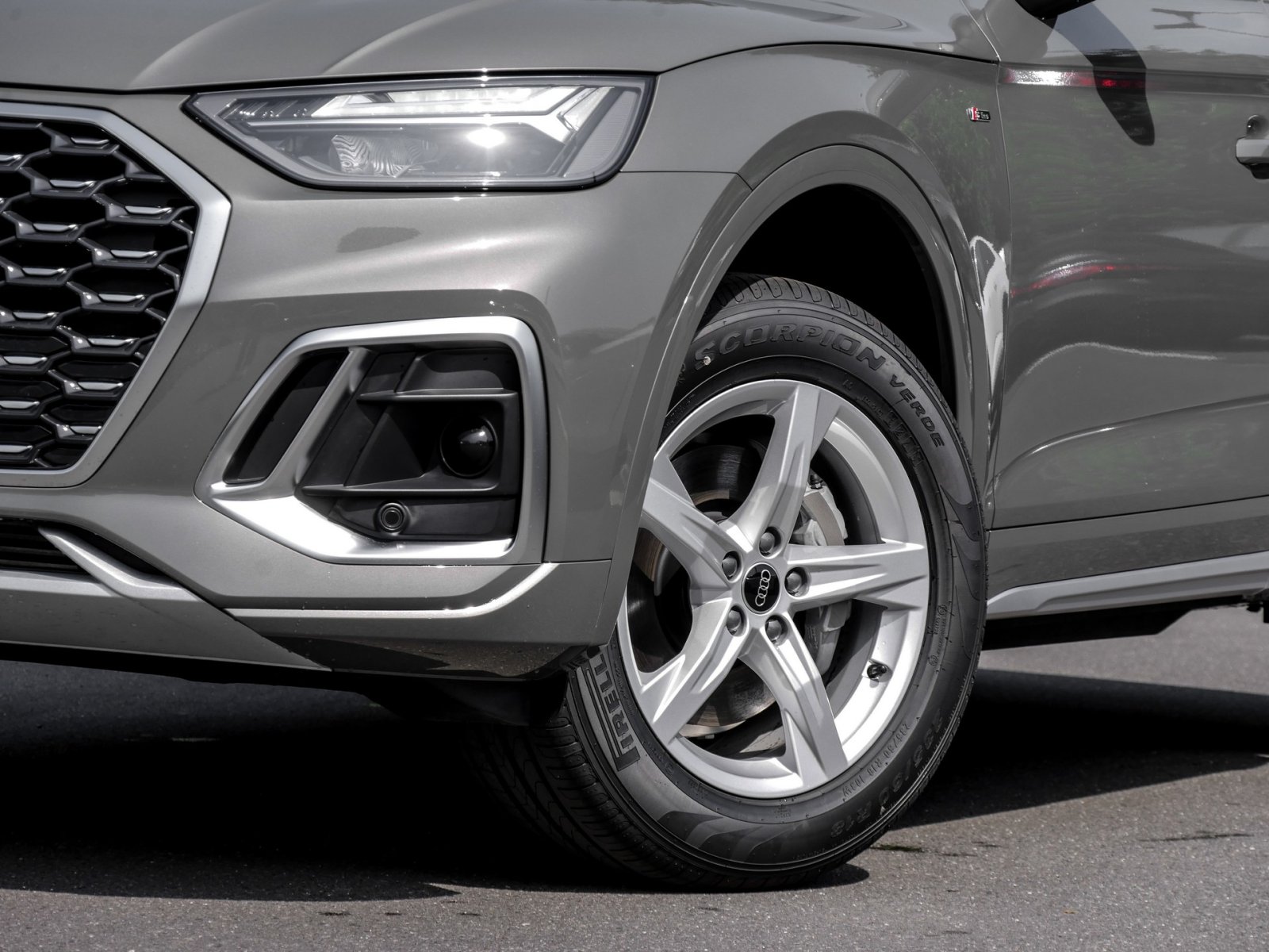 Audi Q5 Sportback 40 quattro S LINE NAVI KAMERA LM18
