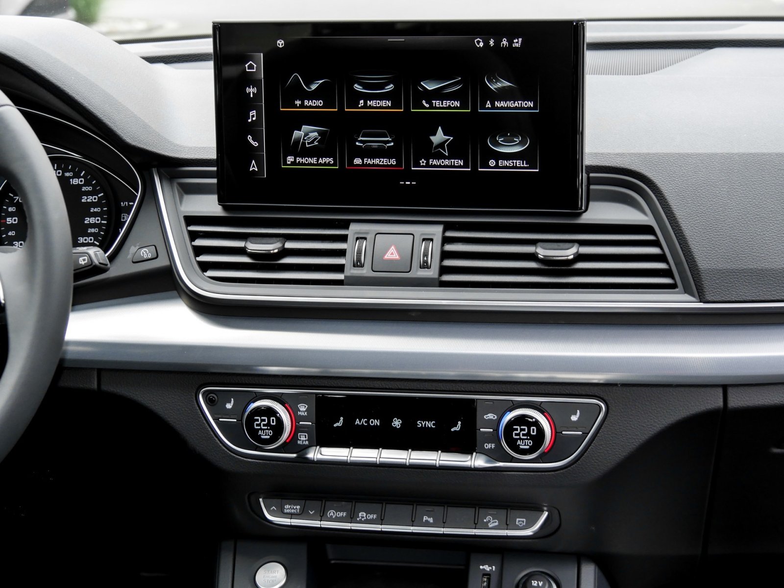 Audi Q5 Sportback 40 quattro S LINE NAVI KAMERA LM18