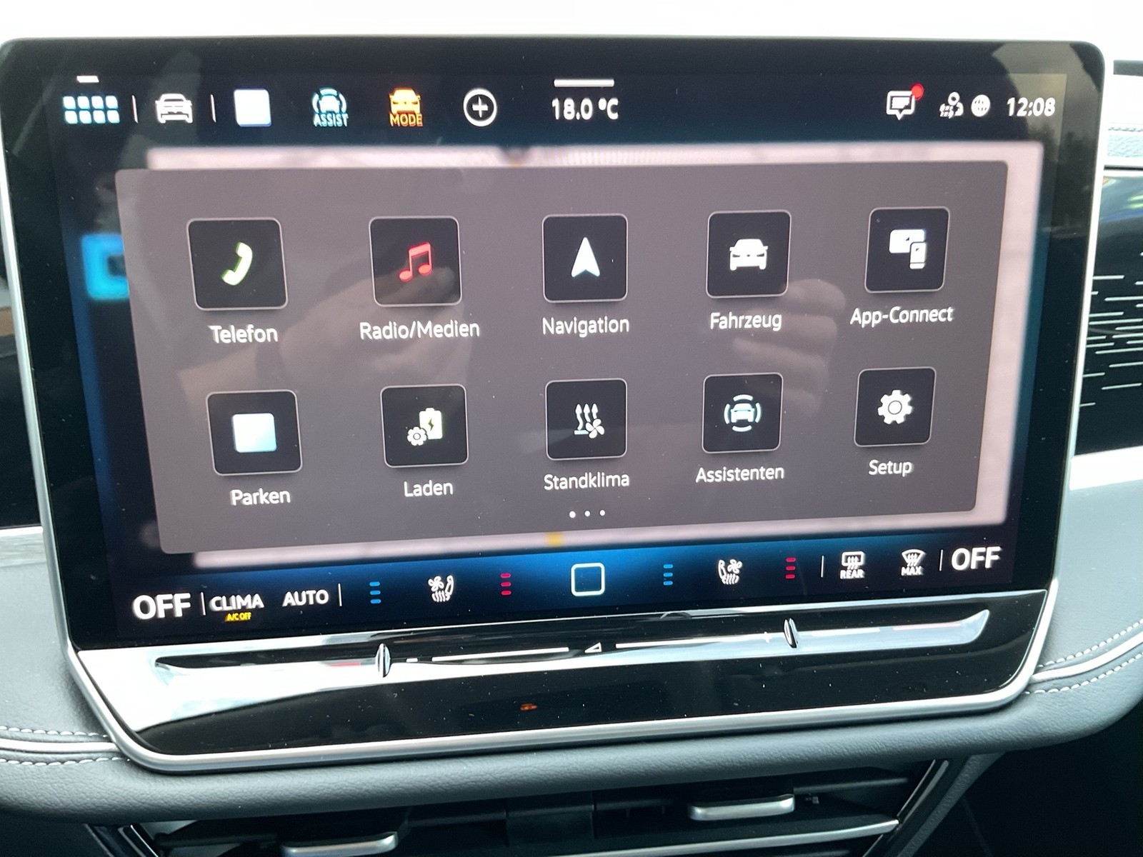 Volkswagen Passat Variant 1.5 HYBRID ELEGANCE AHK 360°CAM