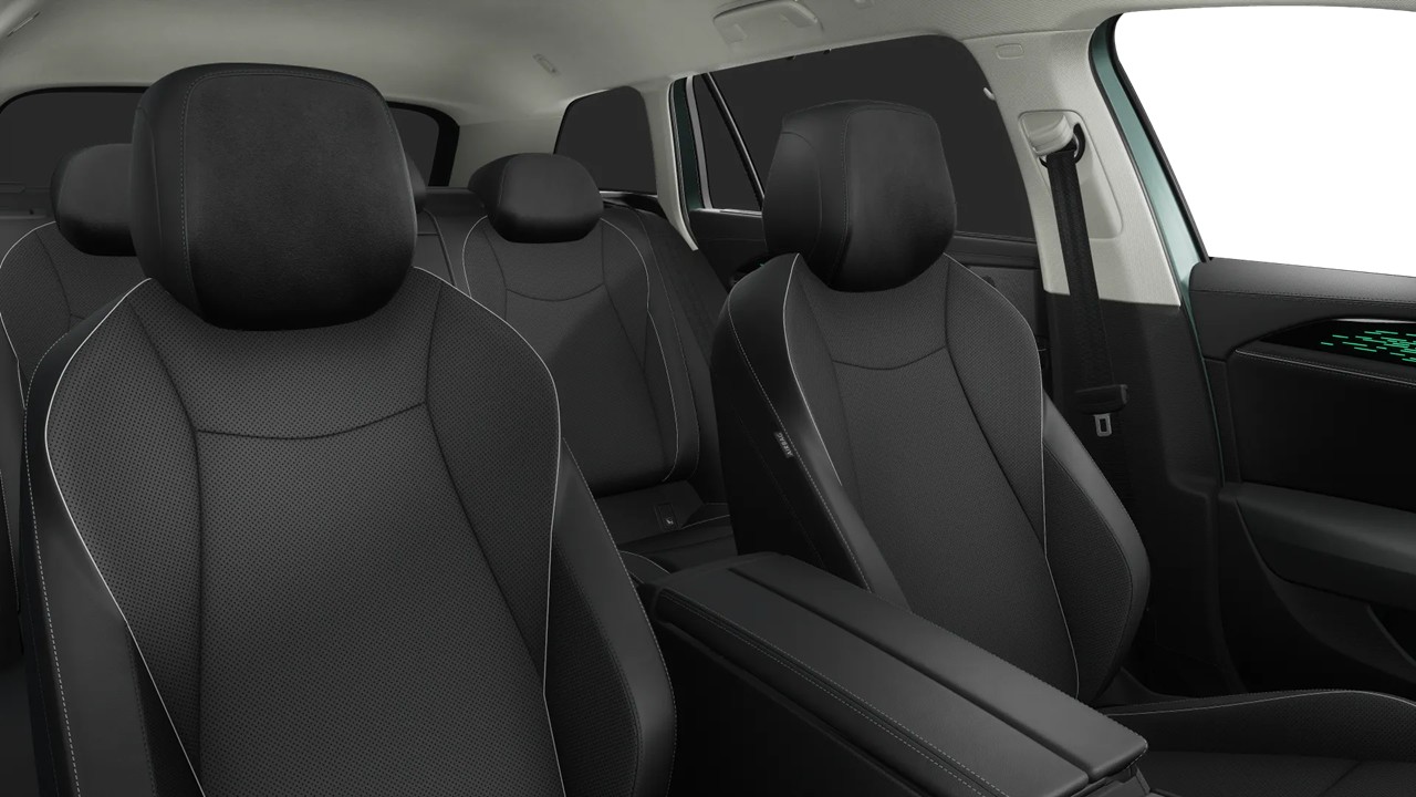 Volkswagen Passat Variant 1.5 HYBRID ELEGANCE AHK 360°CAM