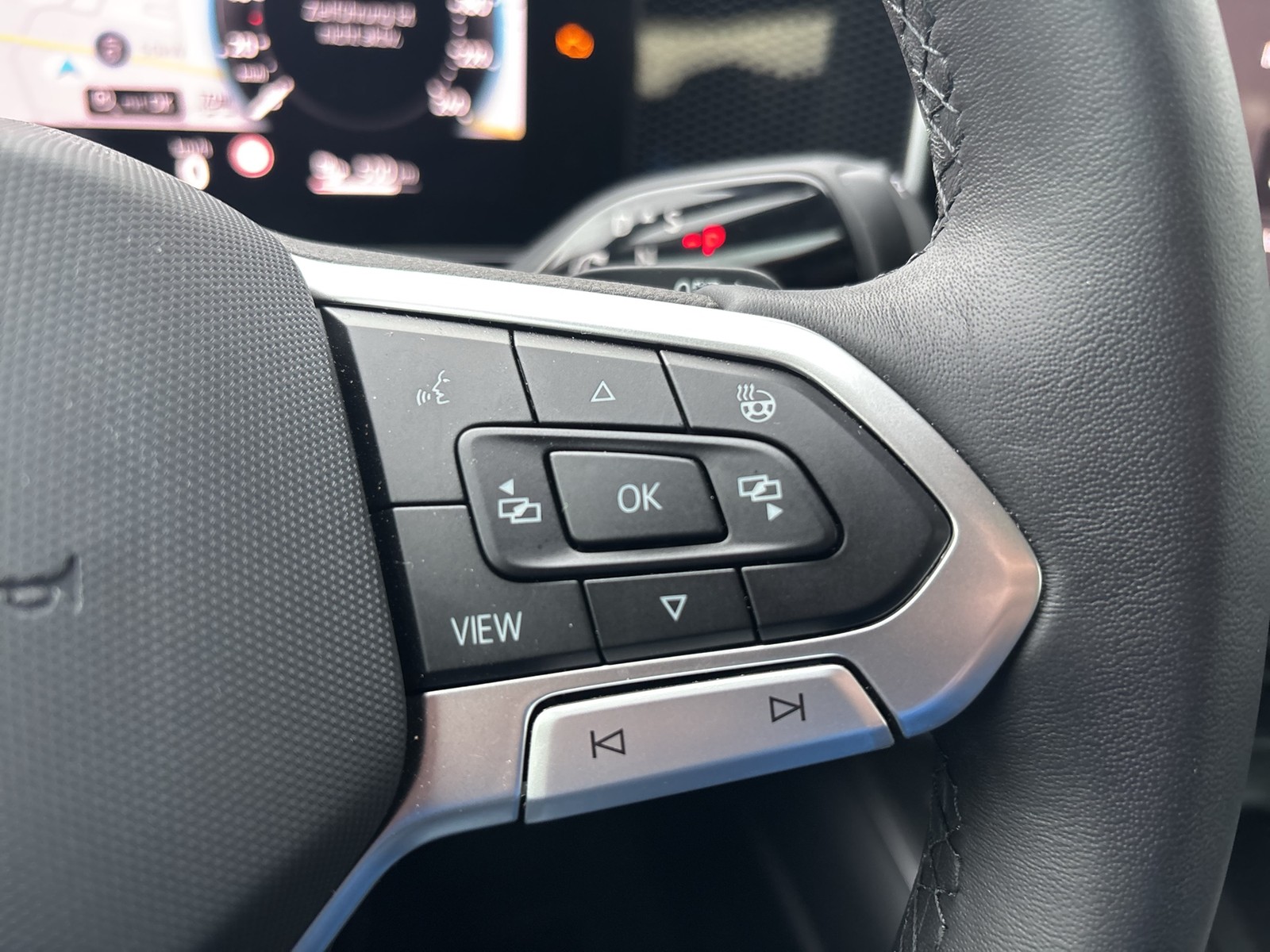 Volkswagen Passat Variant 1.5 HYBRID BUSINESS NEUES MODELL