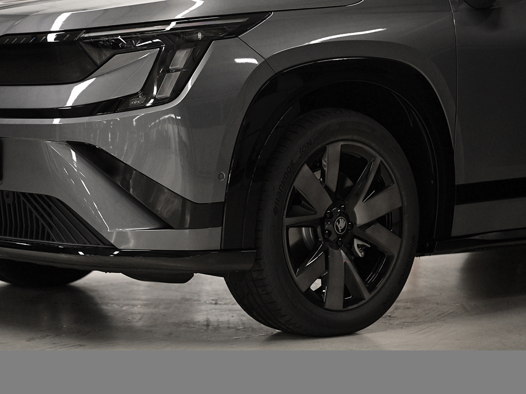 Skoda Peaq 90x SPORTLINE 4X4 AHK eSITZE MATRIXLED LM20