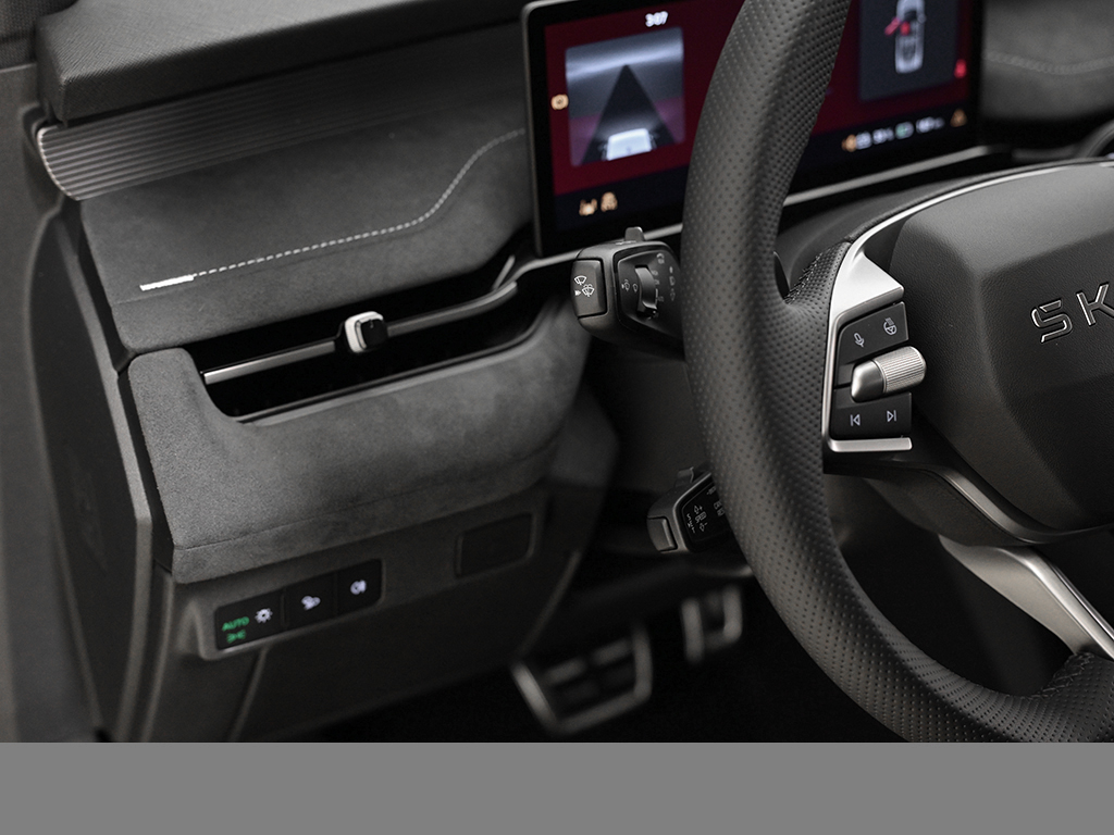 Skoda Peaq 90x SPORTLINE 4X4 AHK eSITZE MATRIXLED LM20