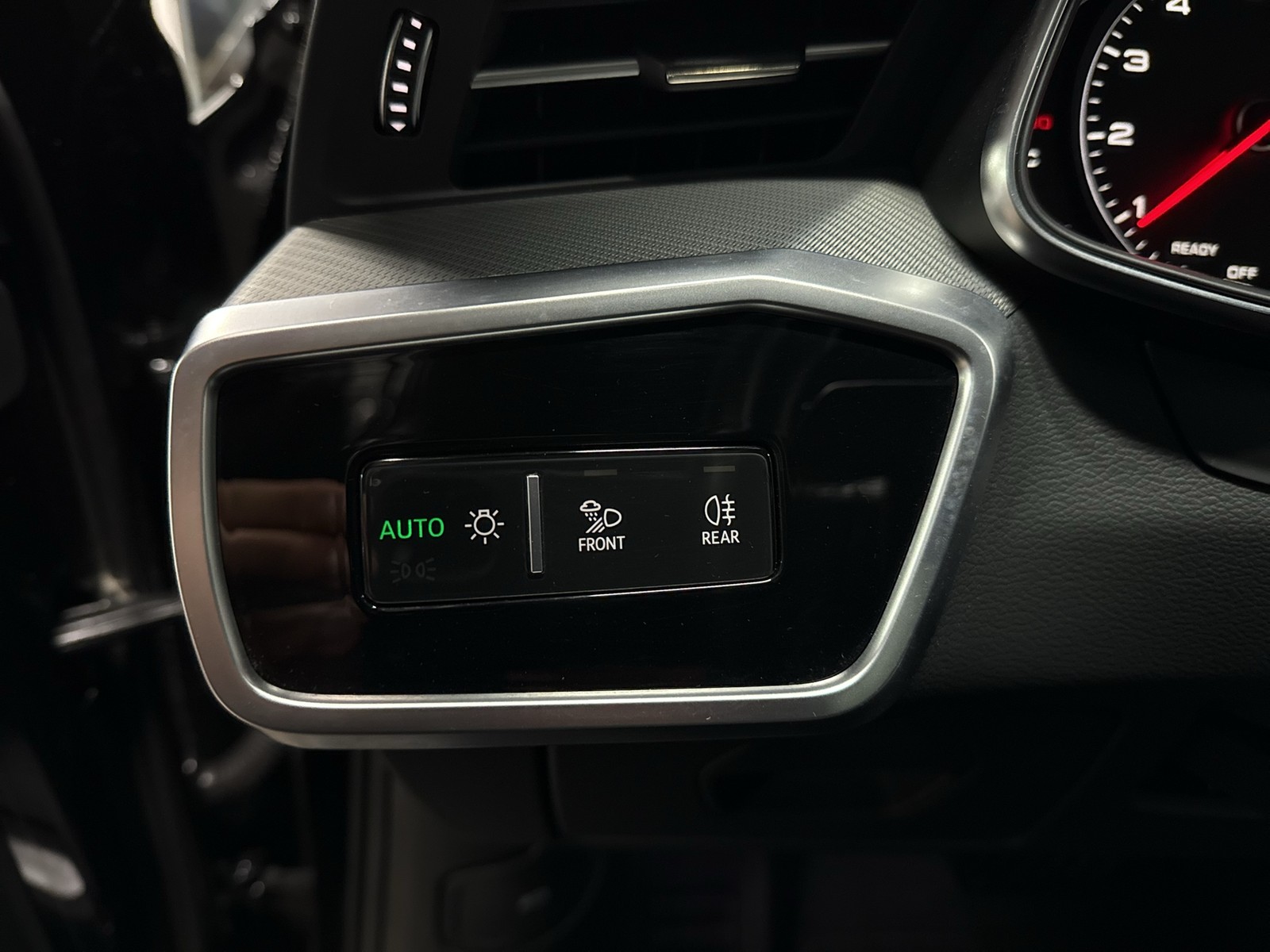 Audi A6 45 sport ACC LM18 NAVI+ SITZHEIZUNG LED