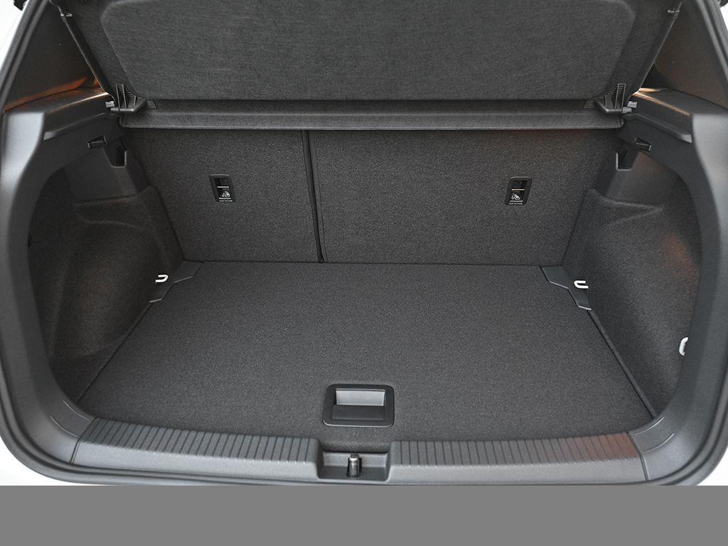 Volkswagen T-Cross 1.5 R-LINE DSG BLACKSTYLE AHK NAVI CAM