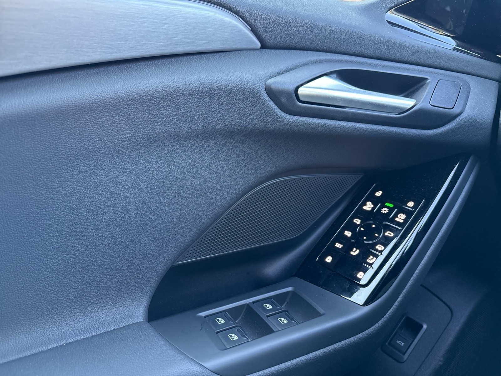Audi A6 e-tron Avant advanced AHK 360°CAM ACC LM20