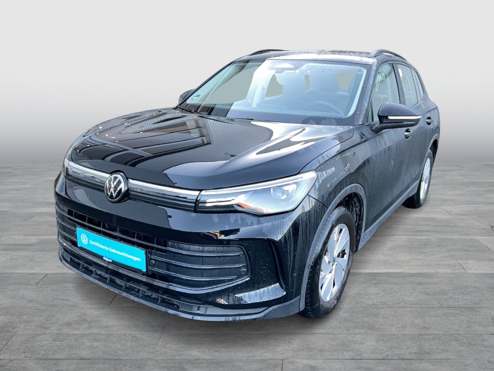 Volkswagen Tiguan 1.5 eTSI NEUES MODELL AHK CAM NAVI SITZHZ