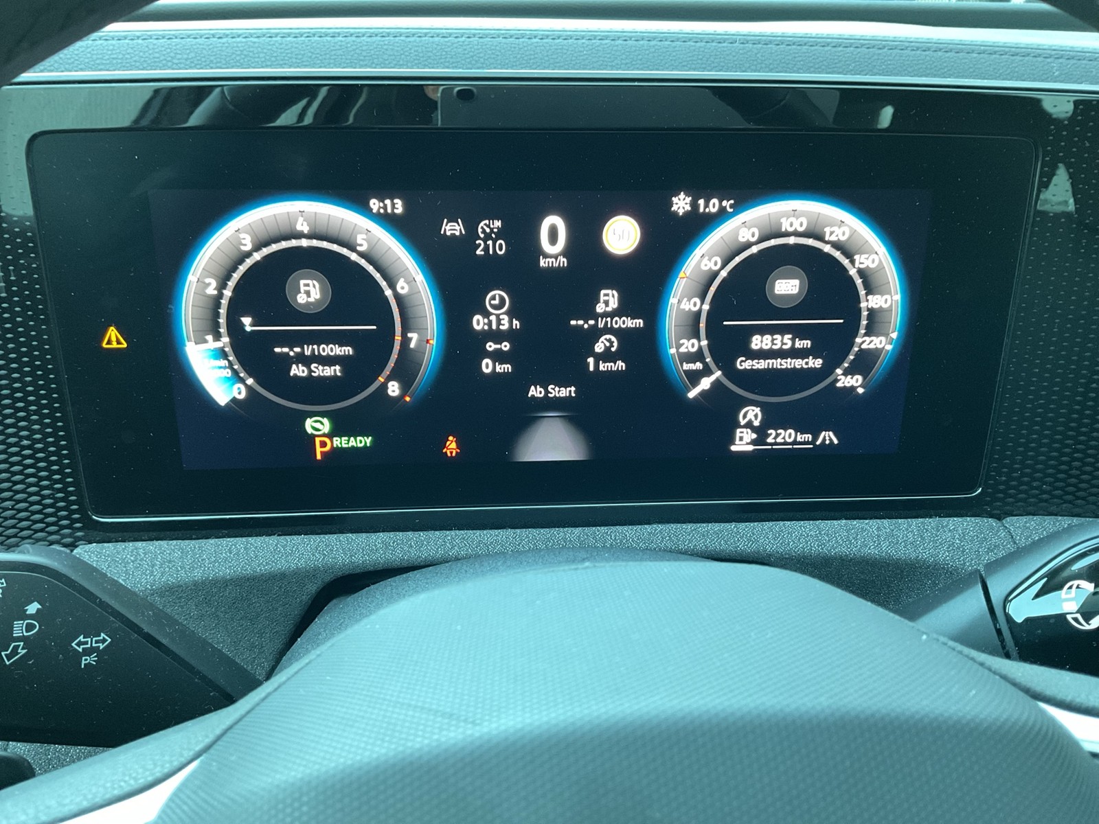 Volkswagen Tiguan 1.5 eTSI NEUES MODELL AHK CAM NAVI SITZHZ