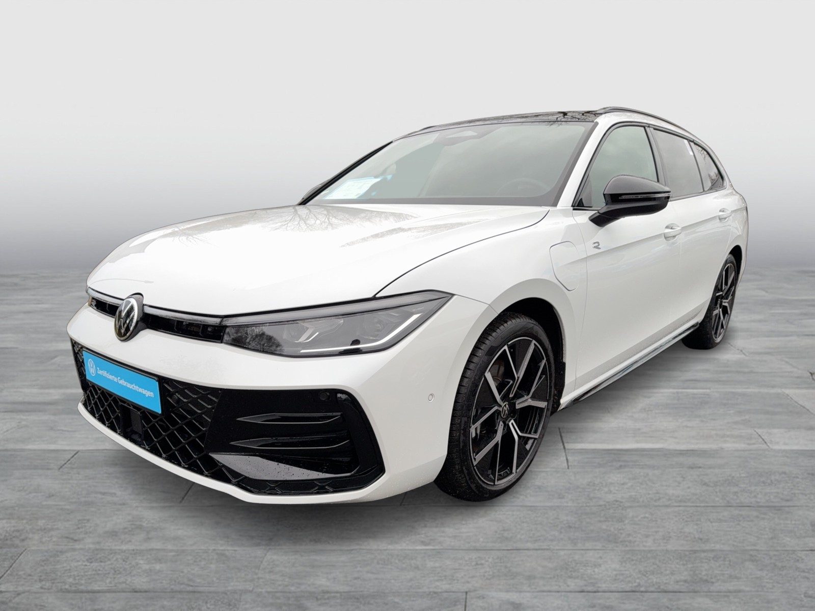 Volkswagen Passat Variant 1.5 HYBRID R-LINE NEUESMODELL AHK