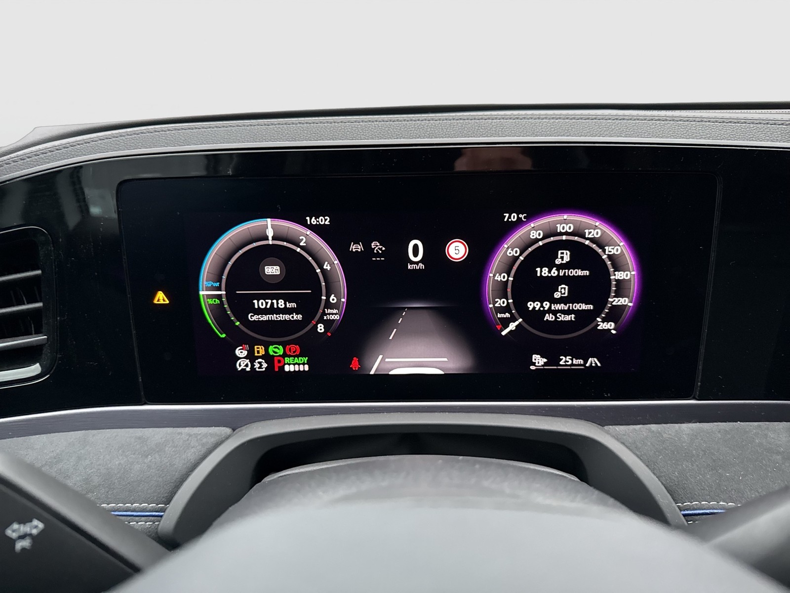 Volkswagen Passat Variant 1.5 HYBRID R-LINE NEUESMODELL AHK