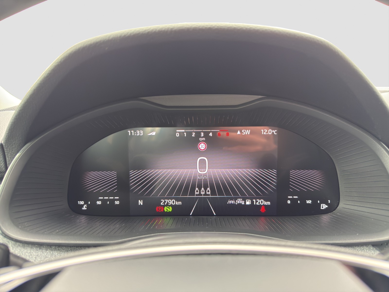 Skoda Kamiq 1.5 SELECTION CAM CARPLAY ALU SITZHEIZUNG