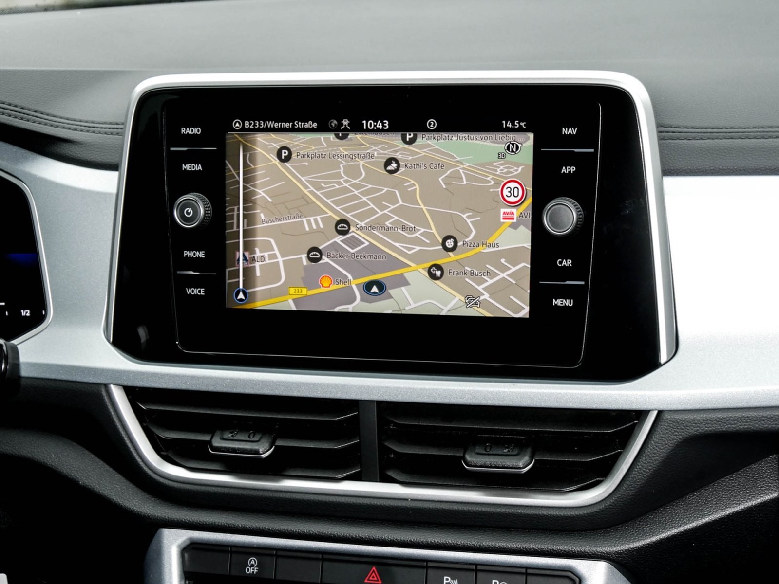 Volkswagen T-Roc 2.0 GOAL AHK CAM ACC LM17 NAVI SITZHEIZUNG