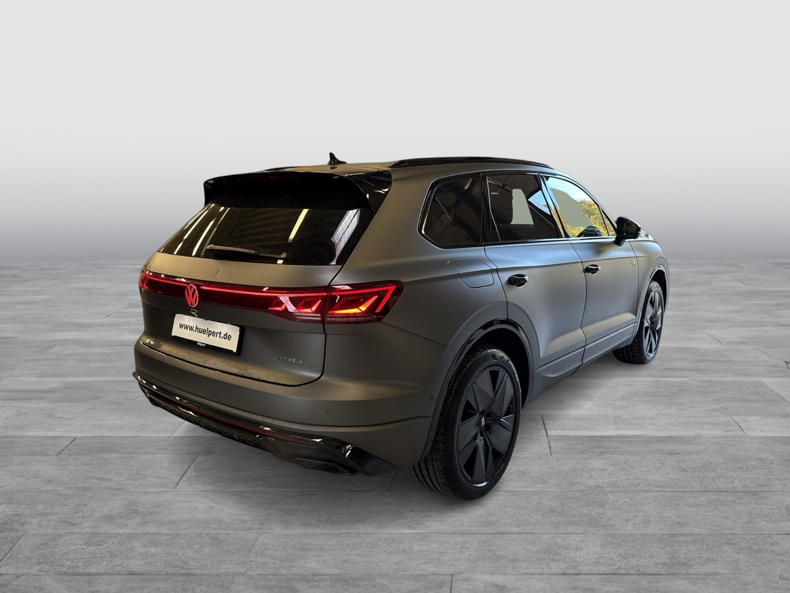 Volkswagen Touareg HYBRID R DYNAUDIO AHK 360°CAM ACC LM21