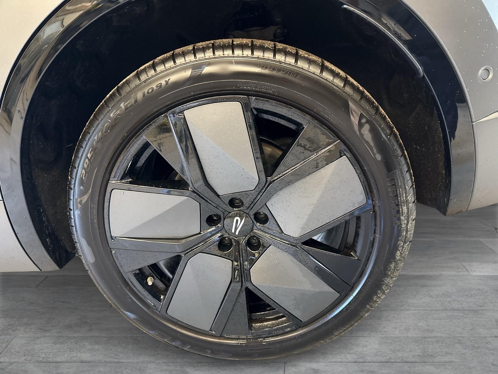 Volkswagen Touareg HYBRID R DYNAUDIO AHK 360°CAM ACC LM21