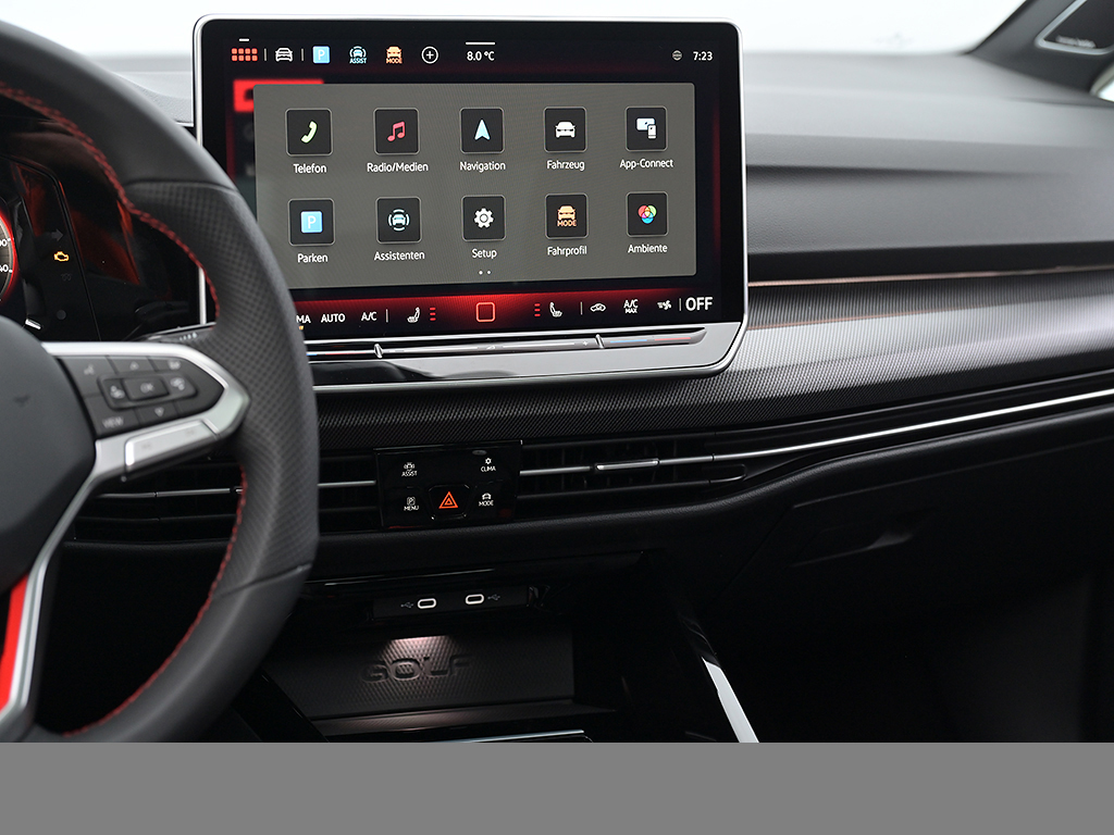 Volkswagen Golf GTI BLACKSTYLE HARMANKARDON PANO