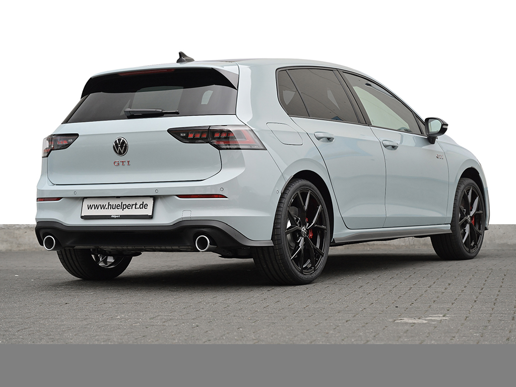 Volkswagen Golf GTI BLACKSTYLE HARMANKARDON PANO