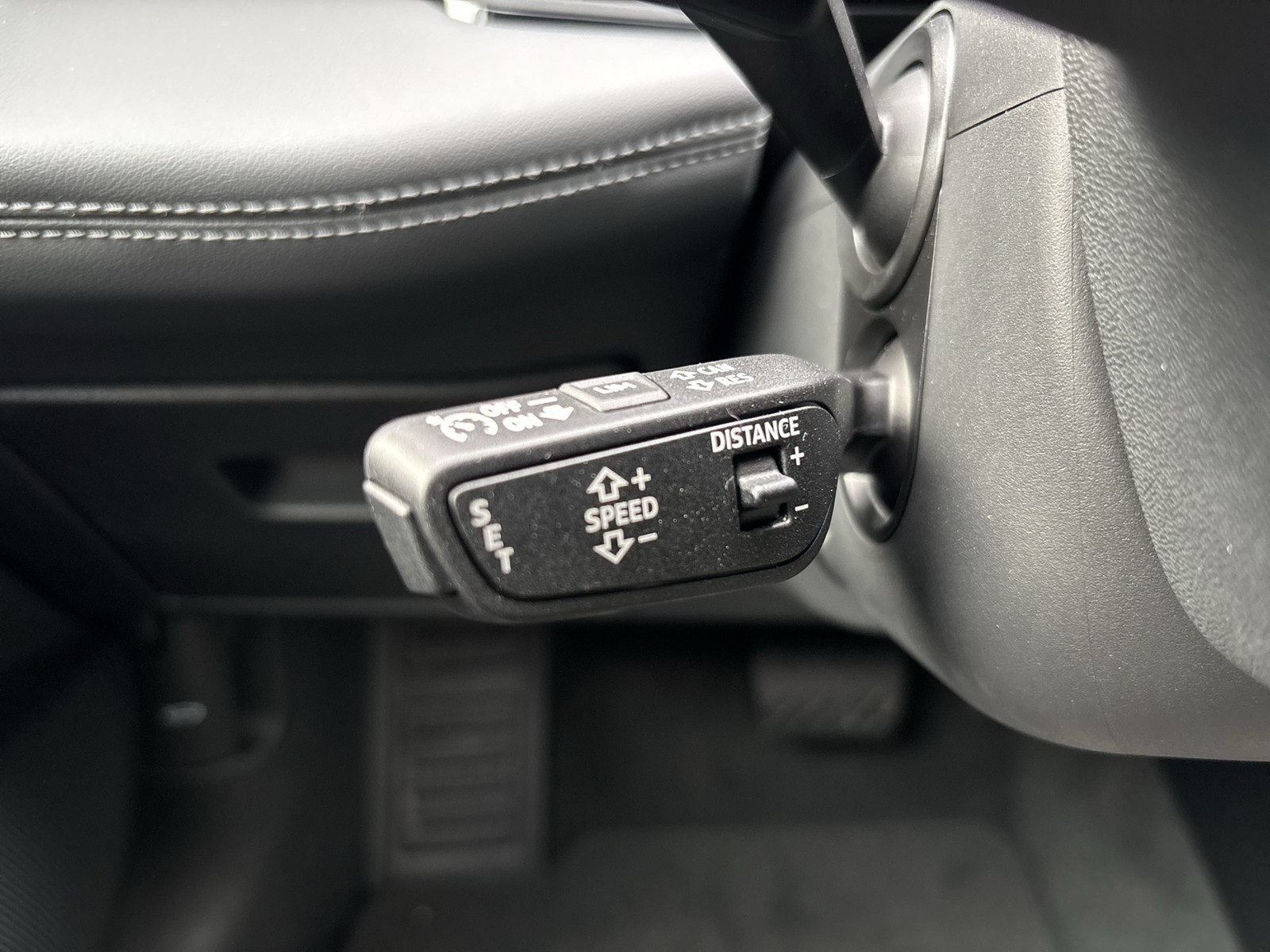 Audi A6 e-tron Avant performance S LINE AHK ACC LM20