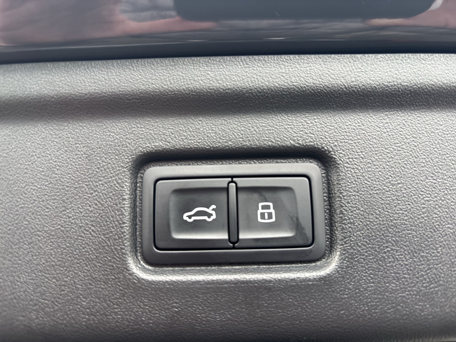 Audi A6 e-tron Avant performance S LINE AHK ACC LM20