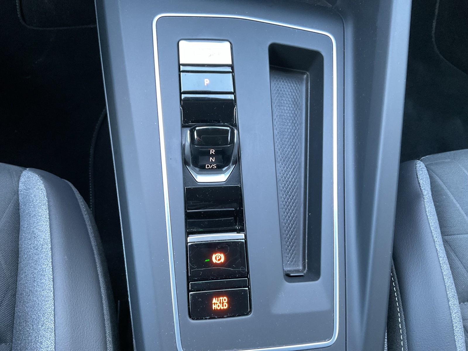 Volkswagen Golf VIII 1.5 HYBRID GOAL FACELIFT AHK ACC LM17