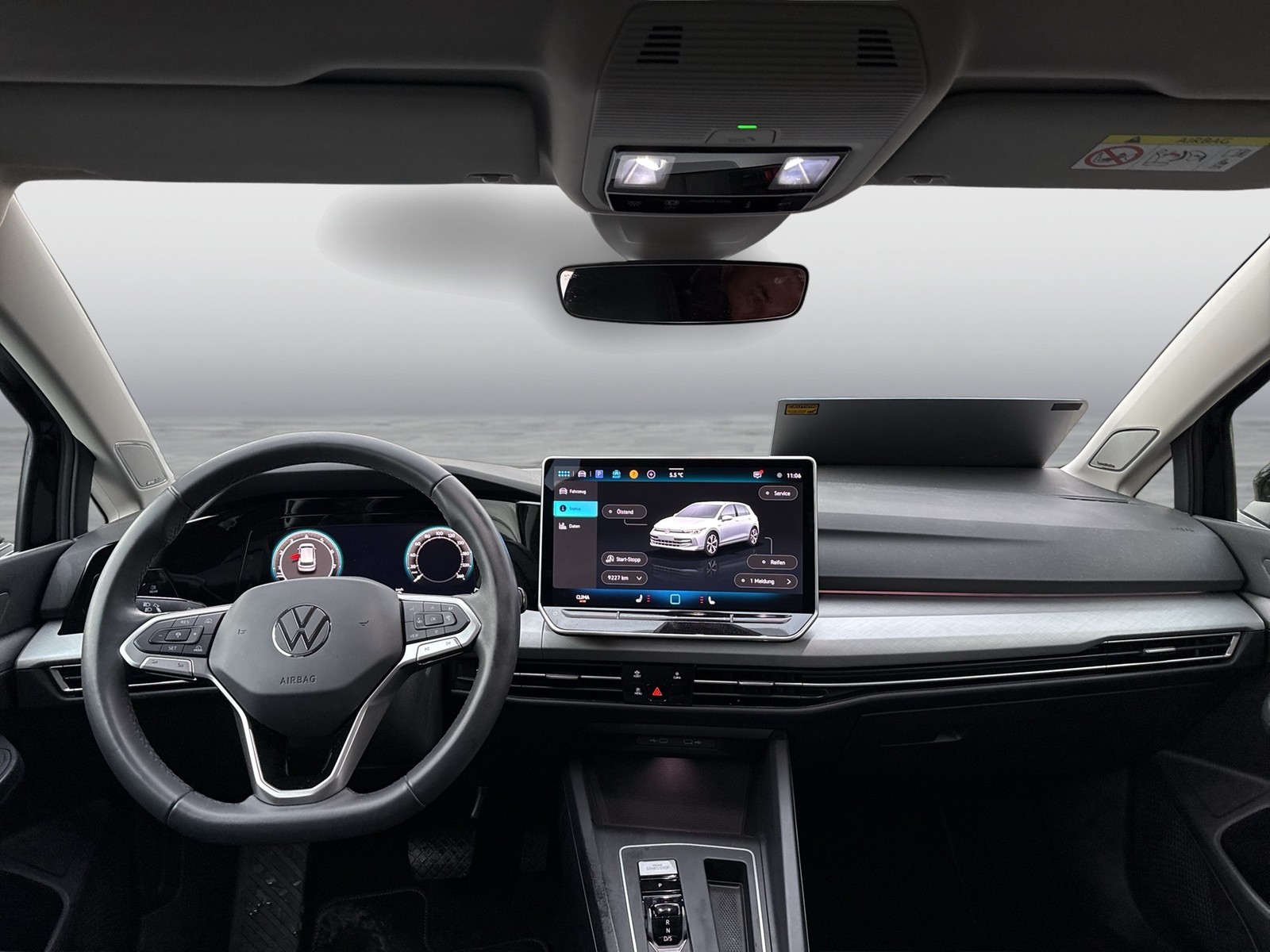 Volkswagen Golf VIII 1.5 eTSI LIFE FACELIFT ACC NAVI SITZHZ