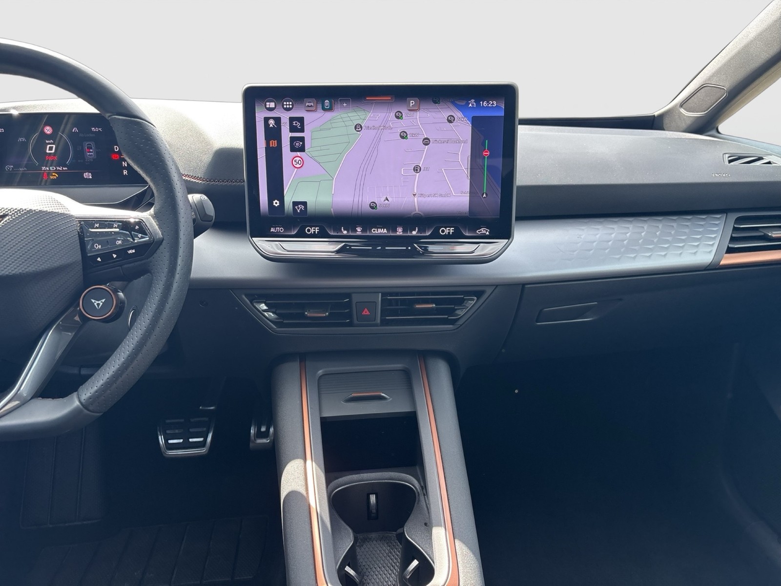 Cupra Born E-BOOST WÄRMEPUMPE 360°CAM ACC LM19 HEAD-UP