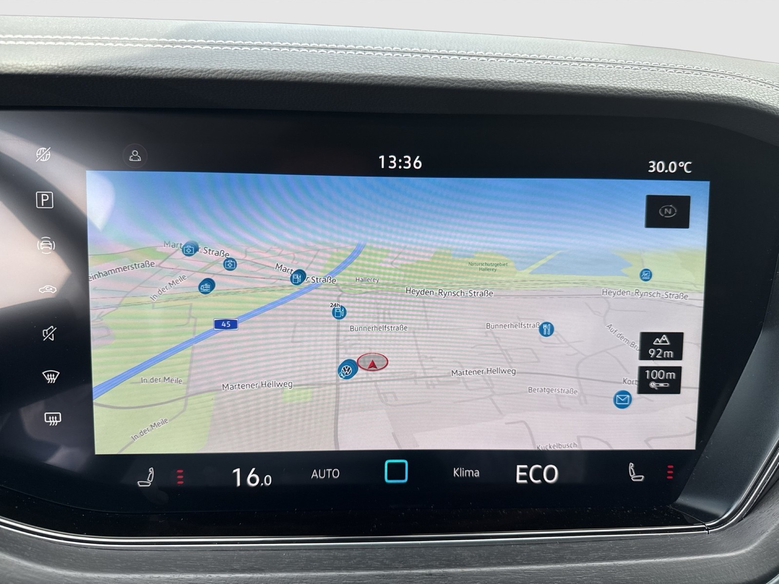 Volkswagen Touareg V6 AHK CAM ACC LM19 EKLAPPE NAVI CARPLAY