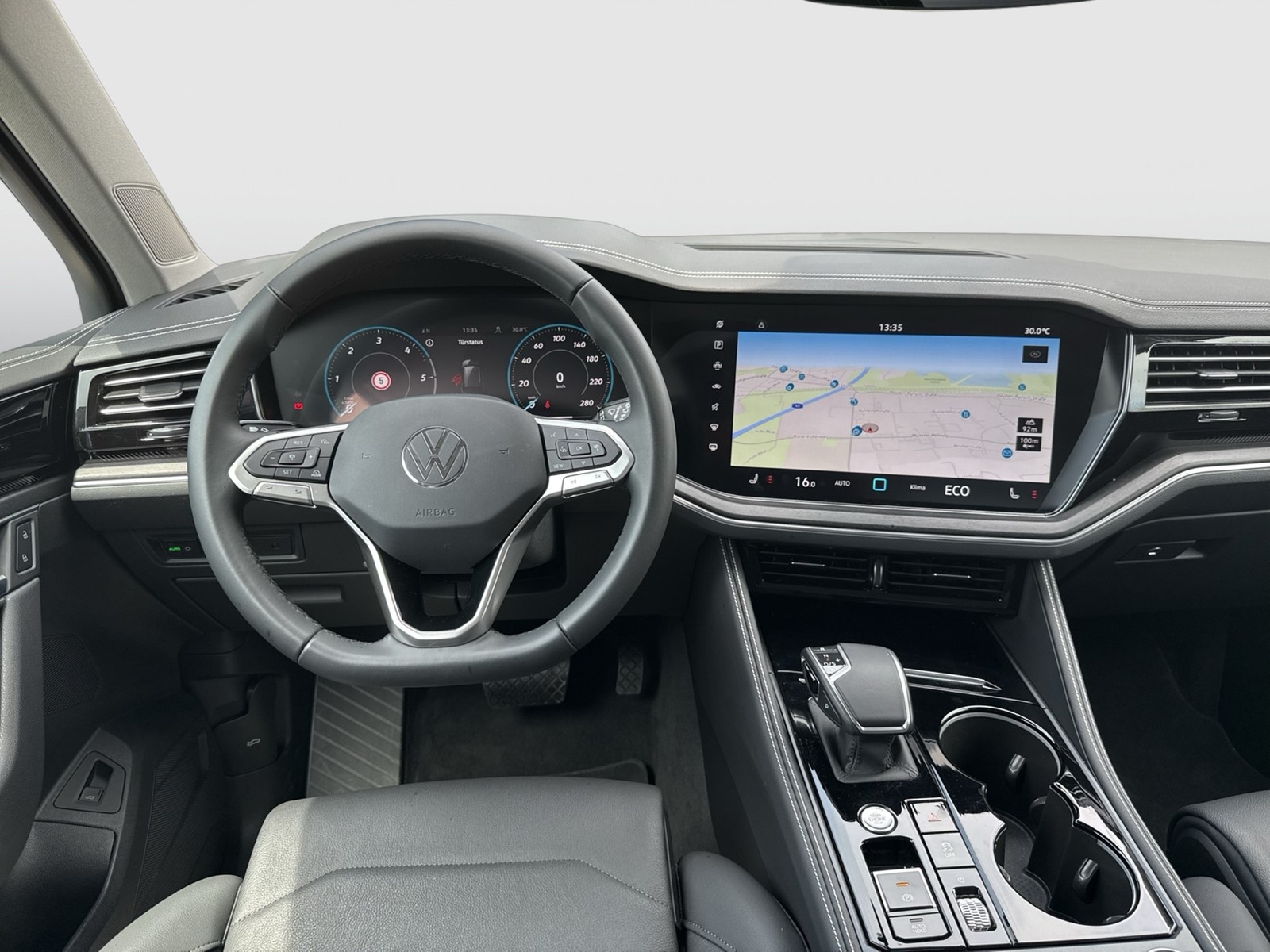 Volkswagen Touareg V6 AHK CAM ACC LM19 EKLAPPE NAVI CARPLAY