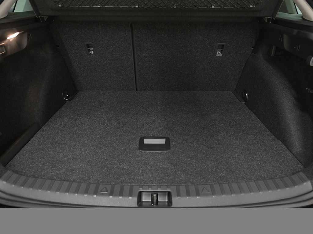 Skoda Scala 1.5 BALANCE DSG AHK CAM NAVI KEYLESS LM17