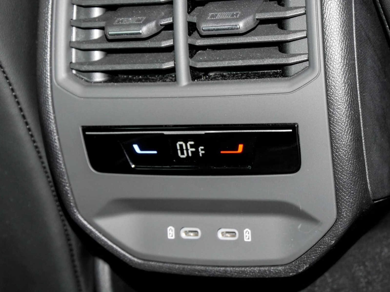 Cupra Leon ST 1.5 eTSI FACELIFT CAM LM18 E-KLAPPE NAVI