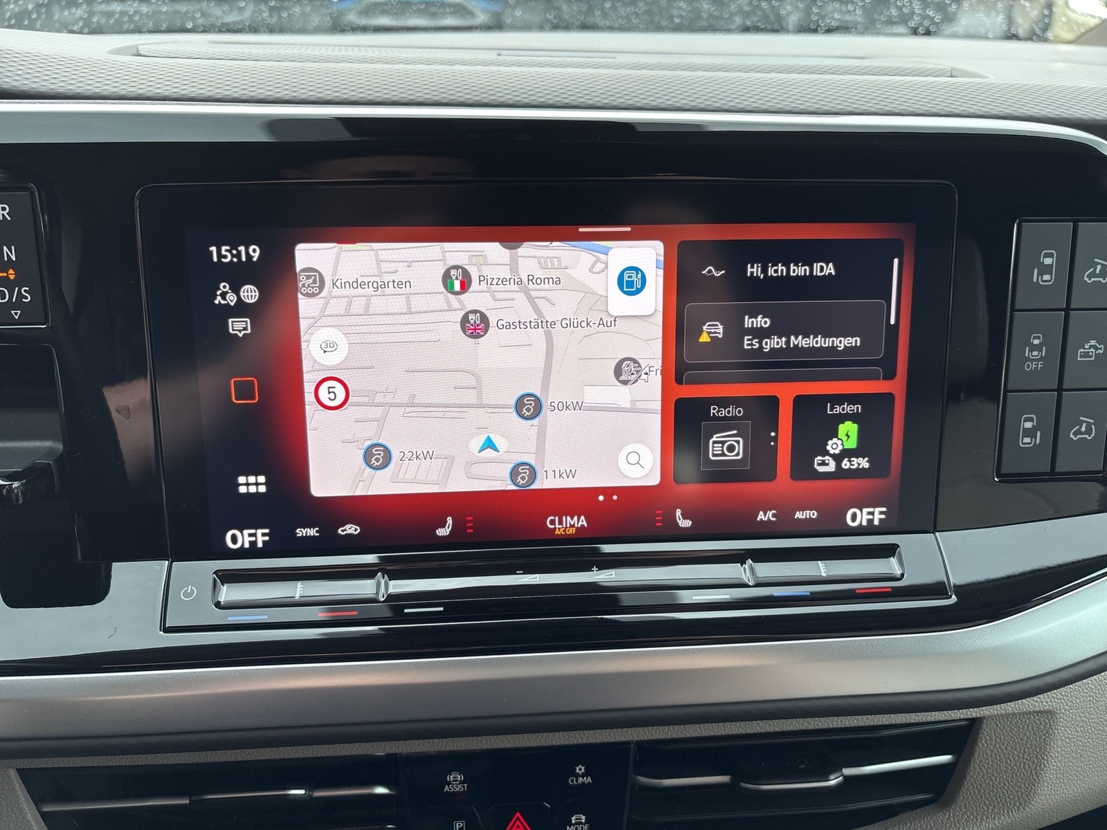 Volkswagen T7 California eHYBRID Ocean 4M DCC ACC HUD Navi
