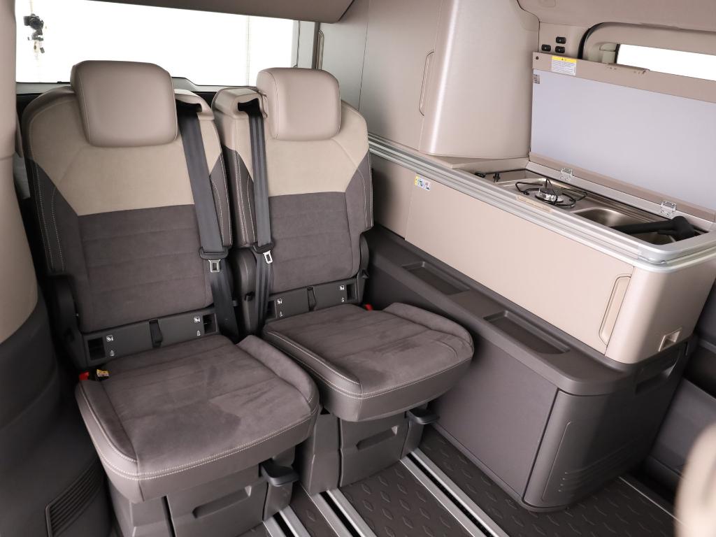 Volkswagen T7 California HYBRID Ocean 4M DCC ACC HUD Navi