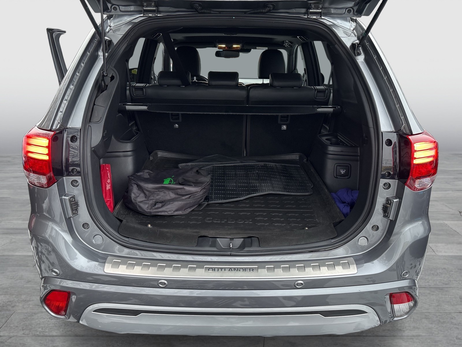 Mitsubishi Outlander Top NAVI ALU STANDHZG