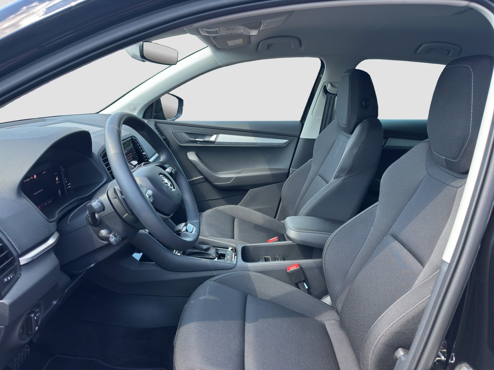 Skoda Karoq 1.5 SELECTION CAM ACC LM17 E-KLAPPE NAVI