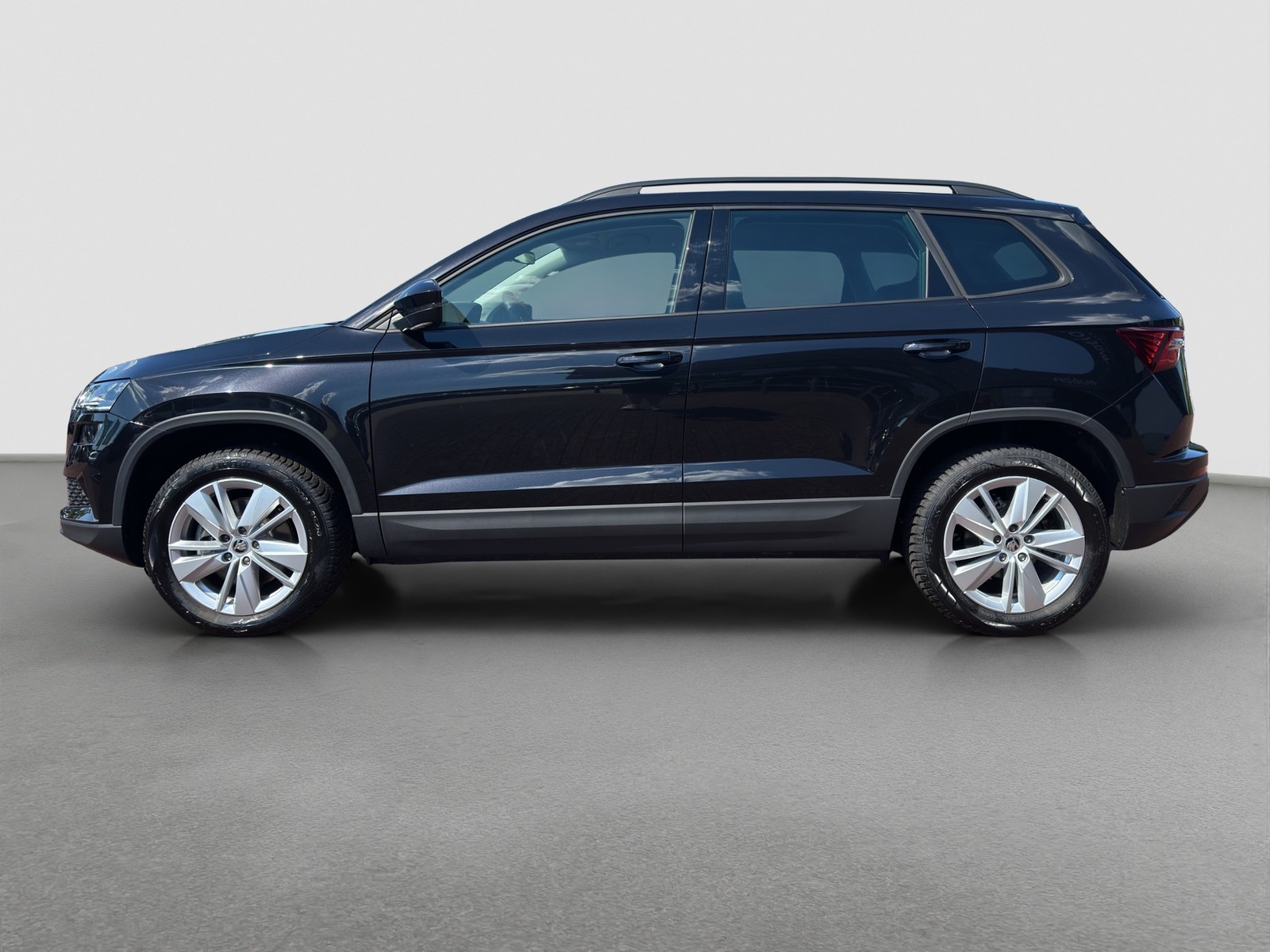 Skoda Karoq 1.5 SELECTION CAM ACC LM17 E-KLAPPE NAVI