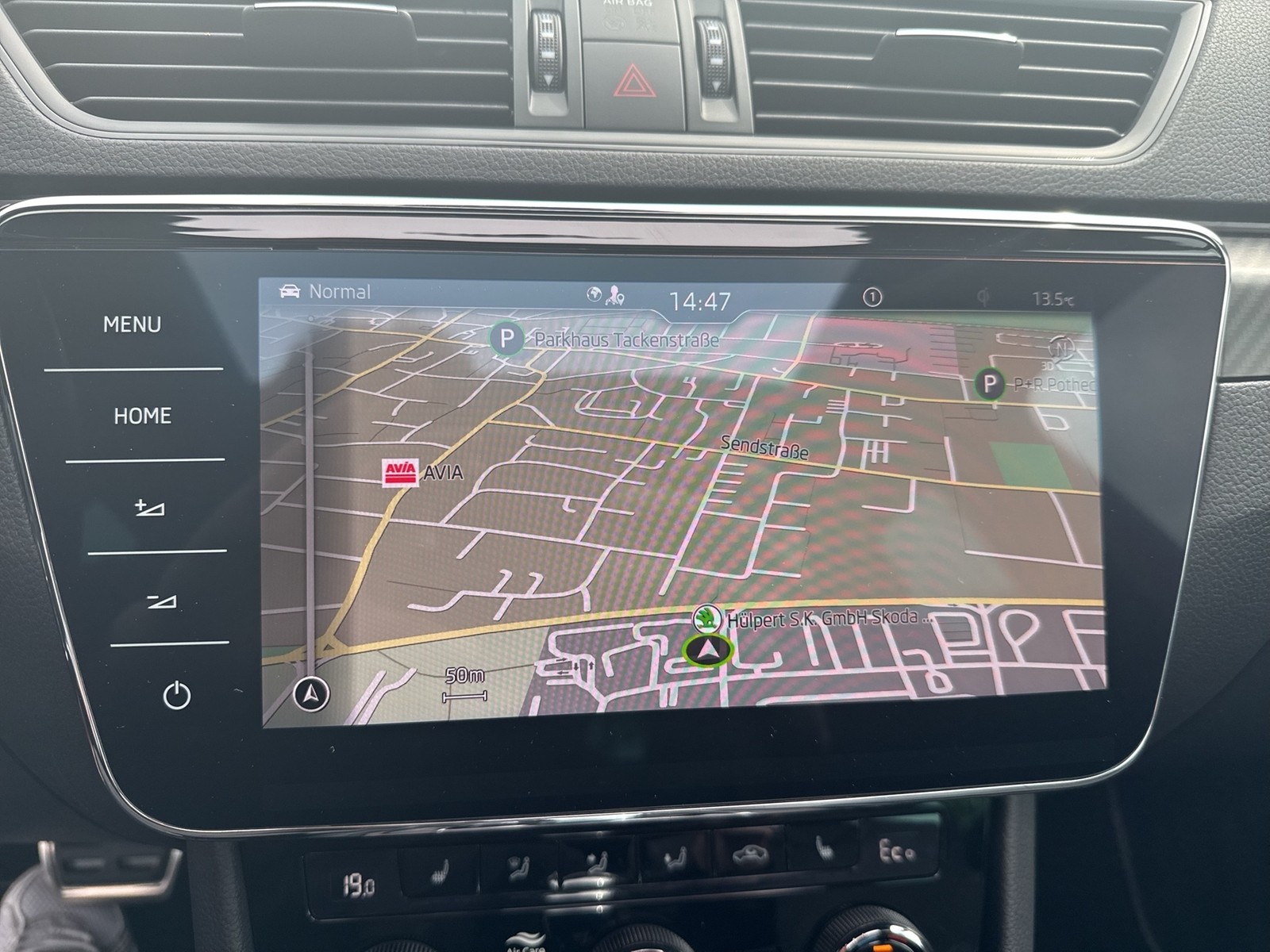 Skoda Superb Combi 1.4 iV SPORTLINE PANO STANDHZ. LM19