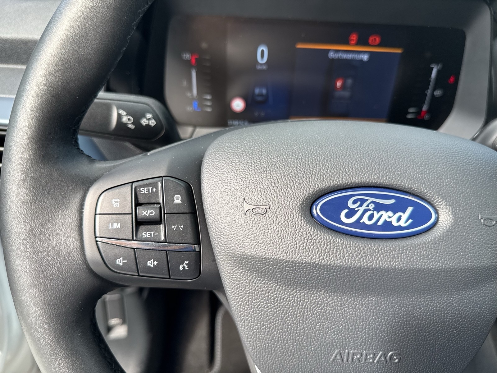 Ford Tourneo Courier 1.0 ACTIVE CAM ACC NAVI LM17
