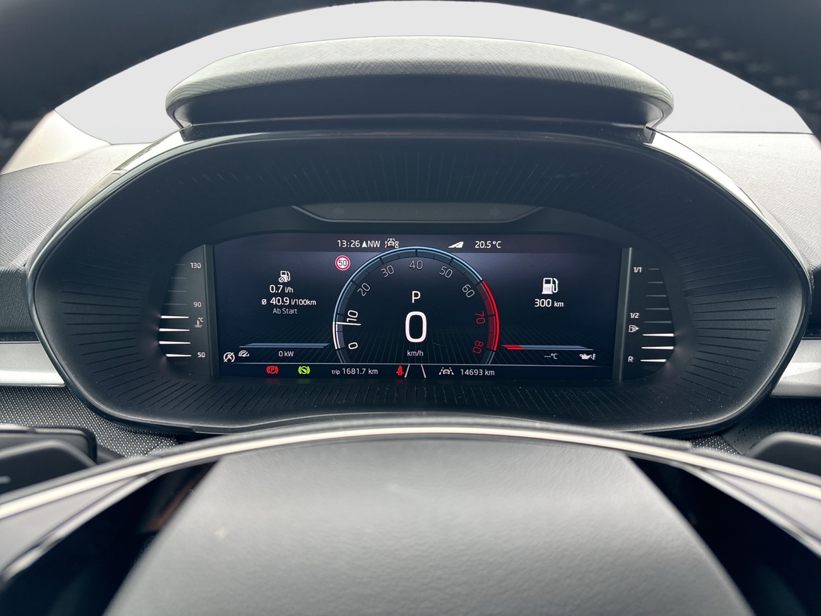 Skoda Fabia 1.5 TOUR CAM ACC NAVI ALU CARPLAY SITZHEIZ