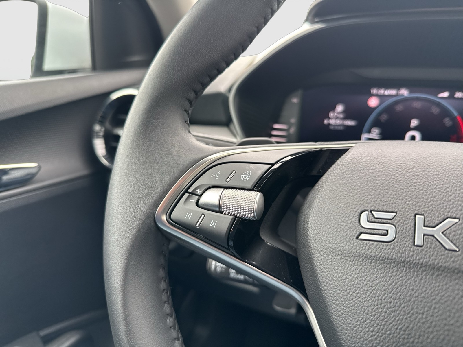 Skoda Fabia 1.5 TOUR CAM ACC NAVI ALU CARPLAY SITZHEIZ