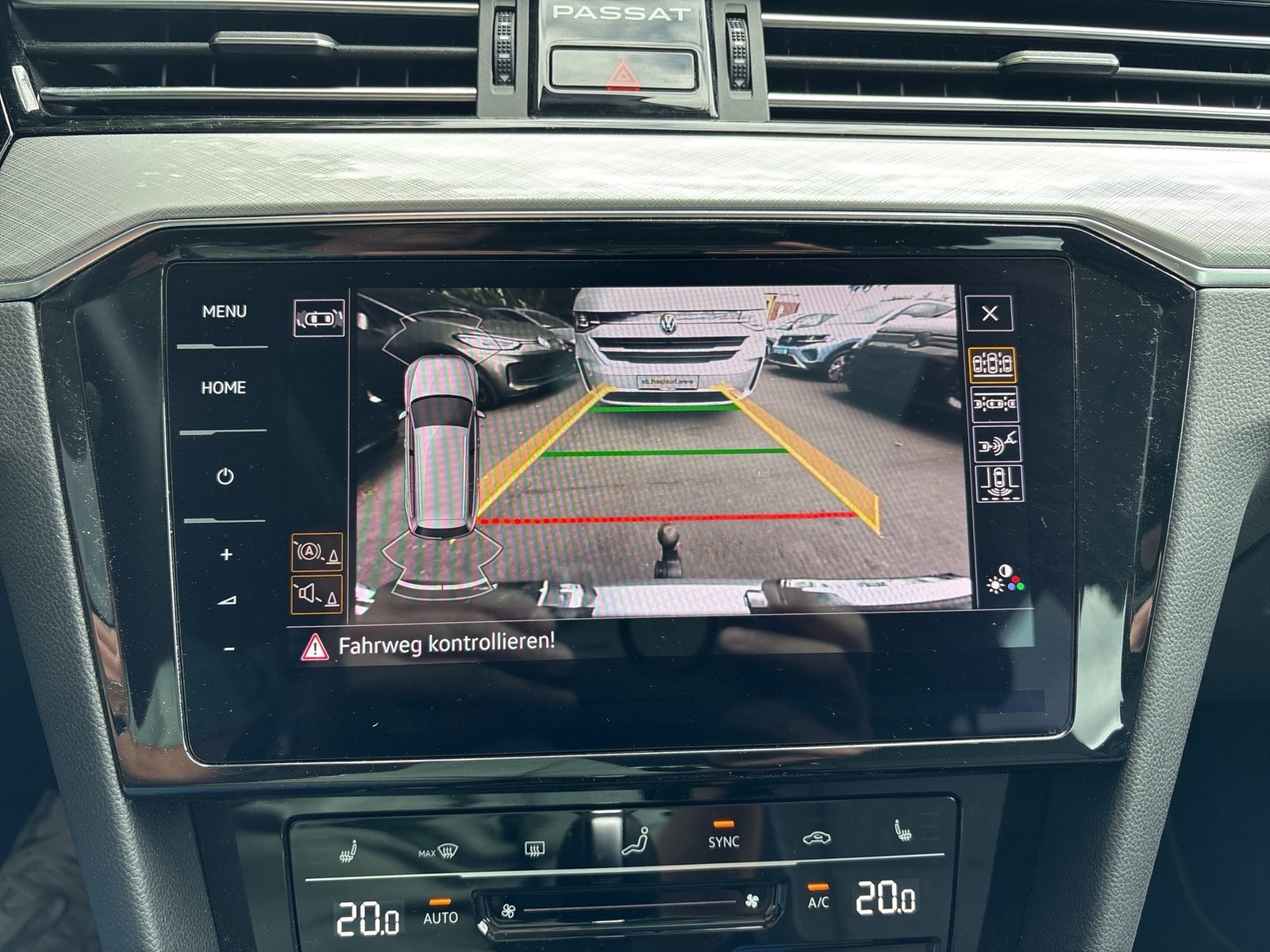 Volkswagen Passat Variant 2.0 BUSINESS 4X4 PANO AHK KAMERA ACC NAVI