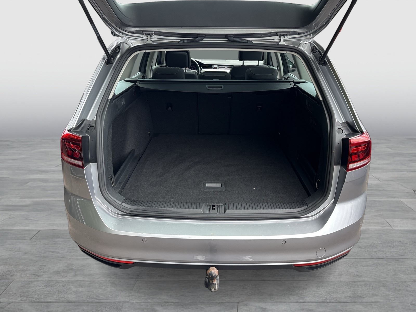 Volkswagen Passat Variant 2.0 BUSINESS 4X4 PANO AHK KAMERA ACC NAVI
