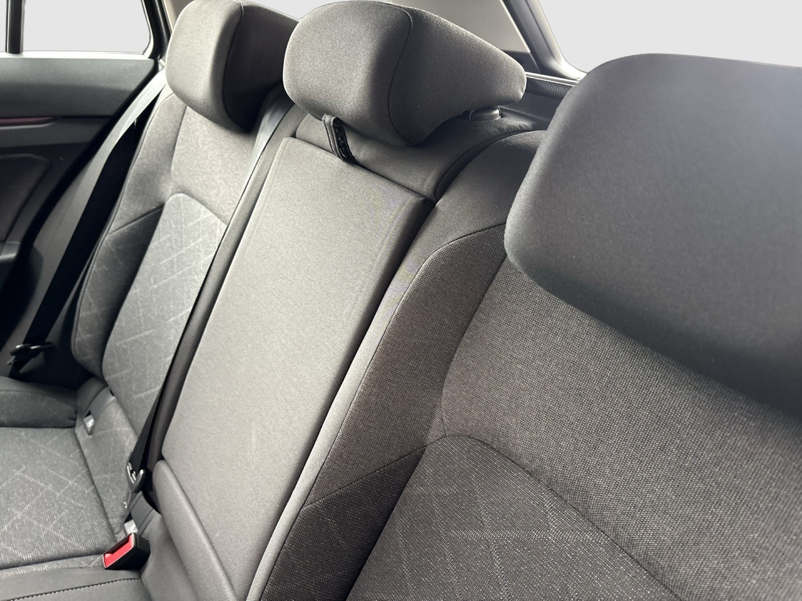 Volkswagen Golf Variant 2.0 LIFE AHK ACC NAVI SITZHEIZ