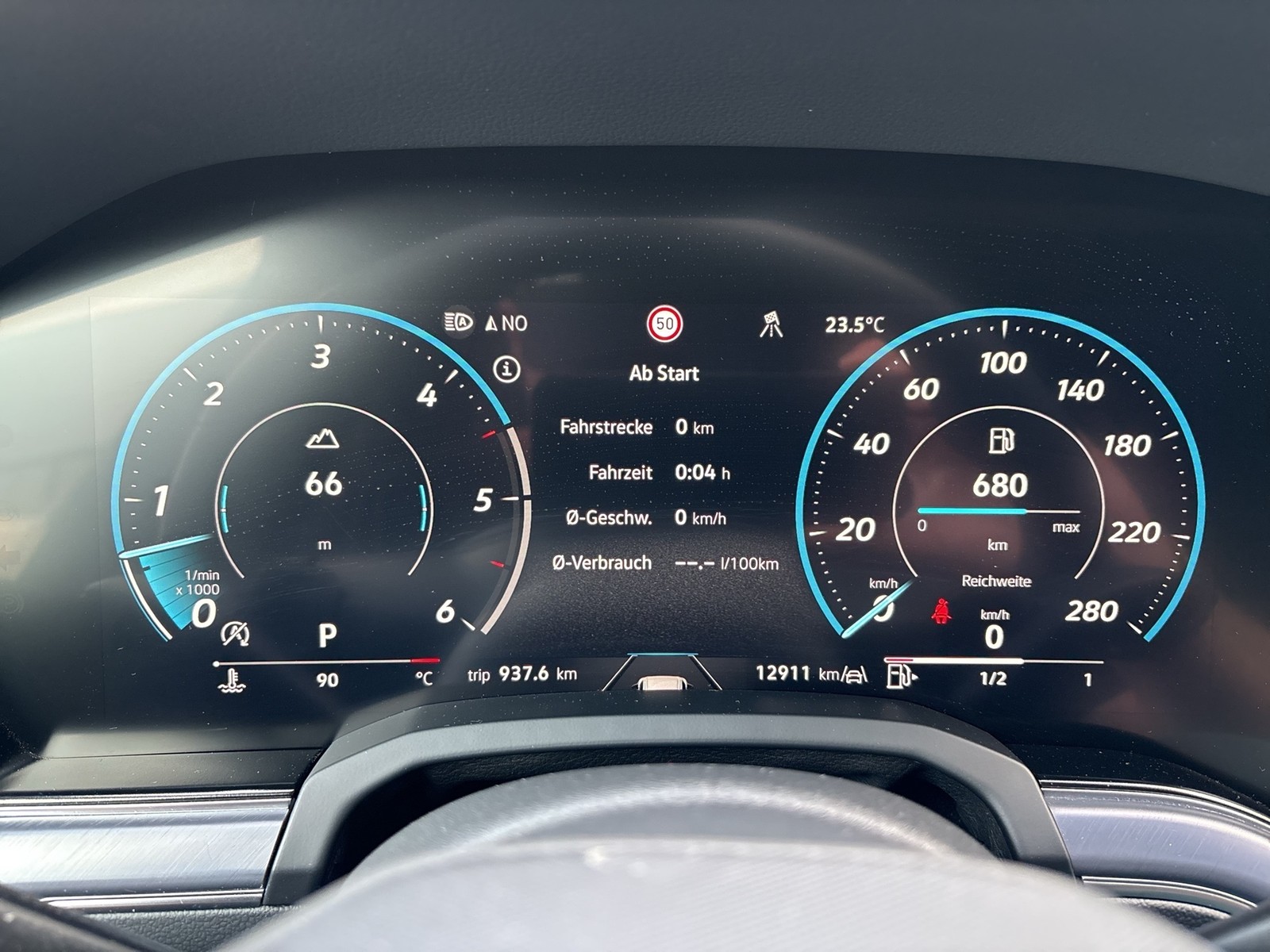 Volkswagen Touareg V6 R-LINE AHK CAM ACC LM19 HD-MATRIX NAVI