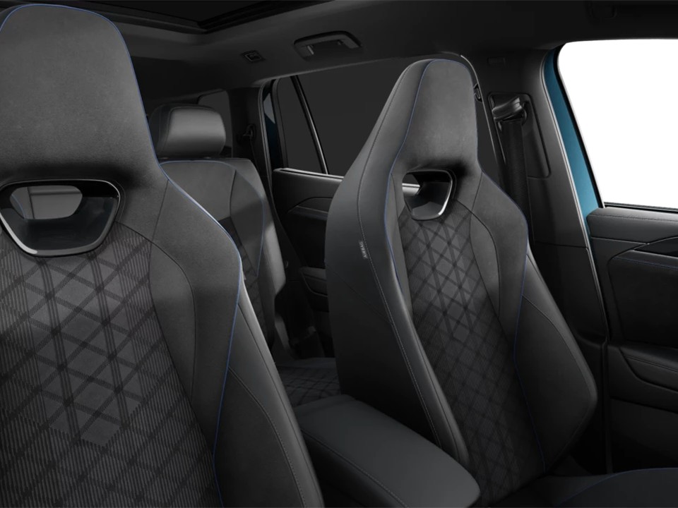 Volkswagen Tayron 2.0 TDI R-LINE DSG 7SITZE BLACKSTYLE PANO