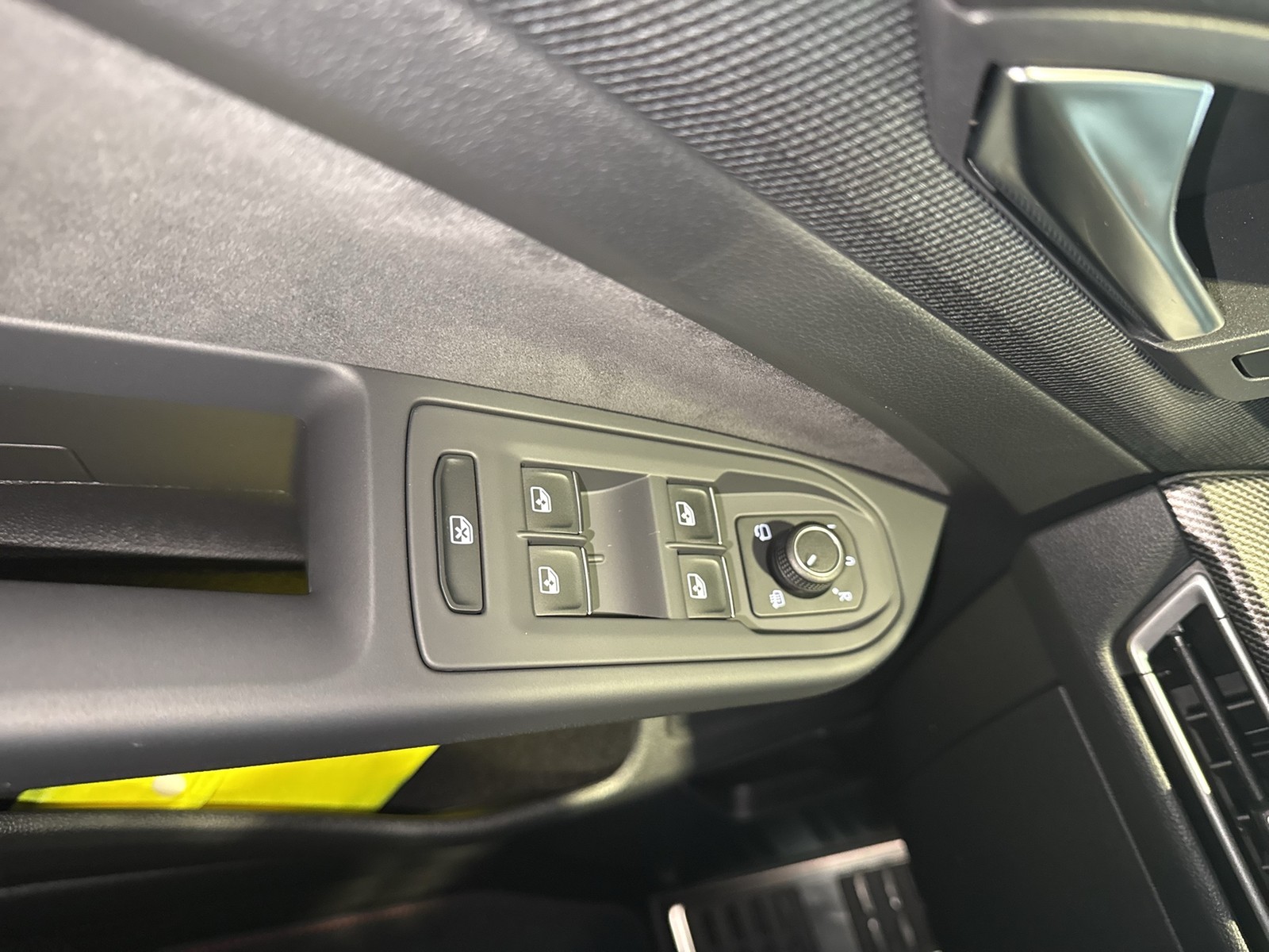 Volkswagen Golf GTI HARMANKARDON BLACKSTYLE MATRIXLED