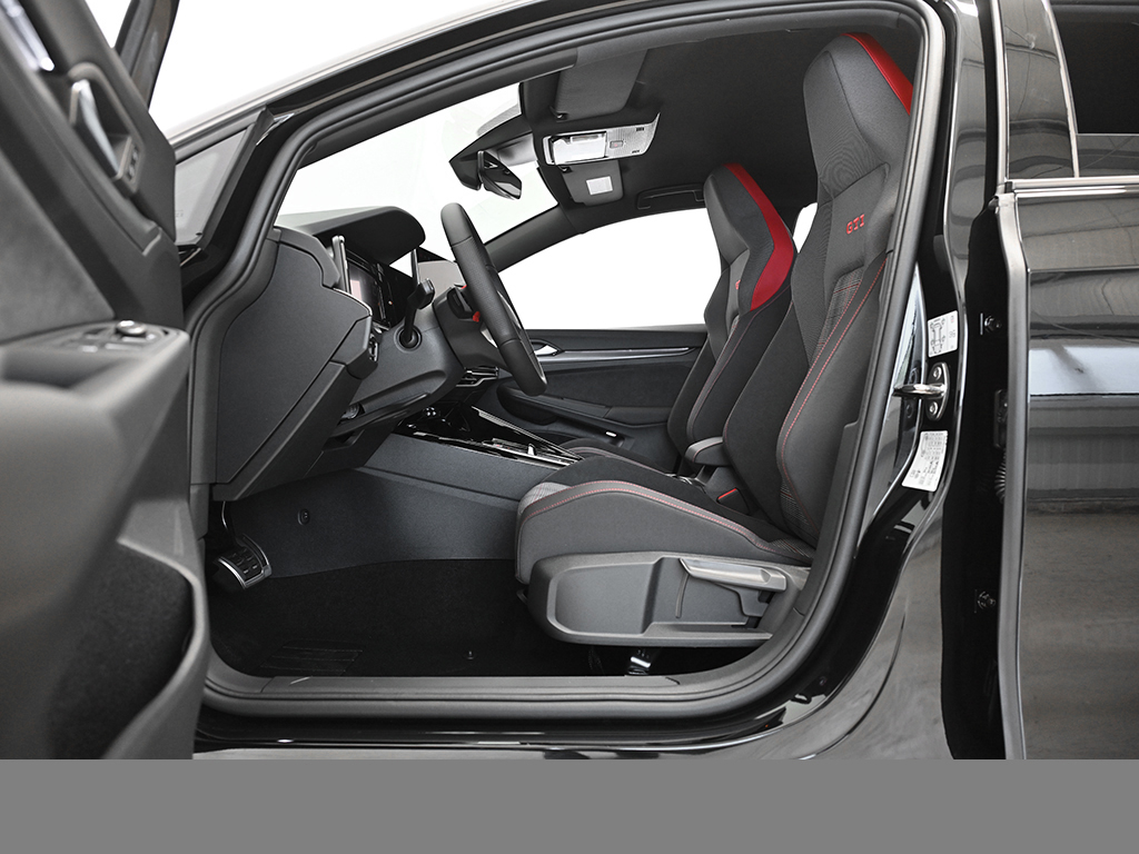 Volkswagen Golf GTI BLACKSTYLE HARMANKARDON MATRIXLED